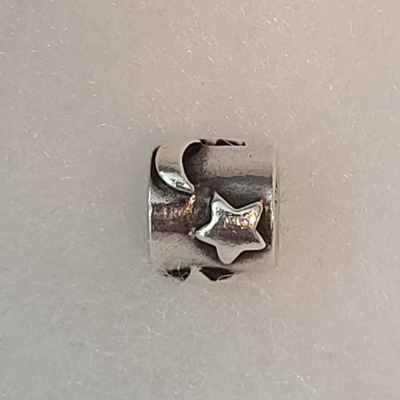 Authentic Pandora Sun, Moon, and Stars Charm (Retired) - Picture 4 of 11